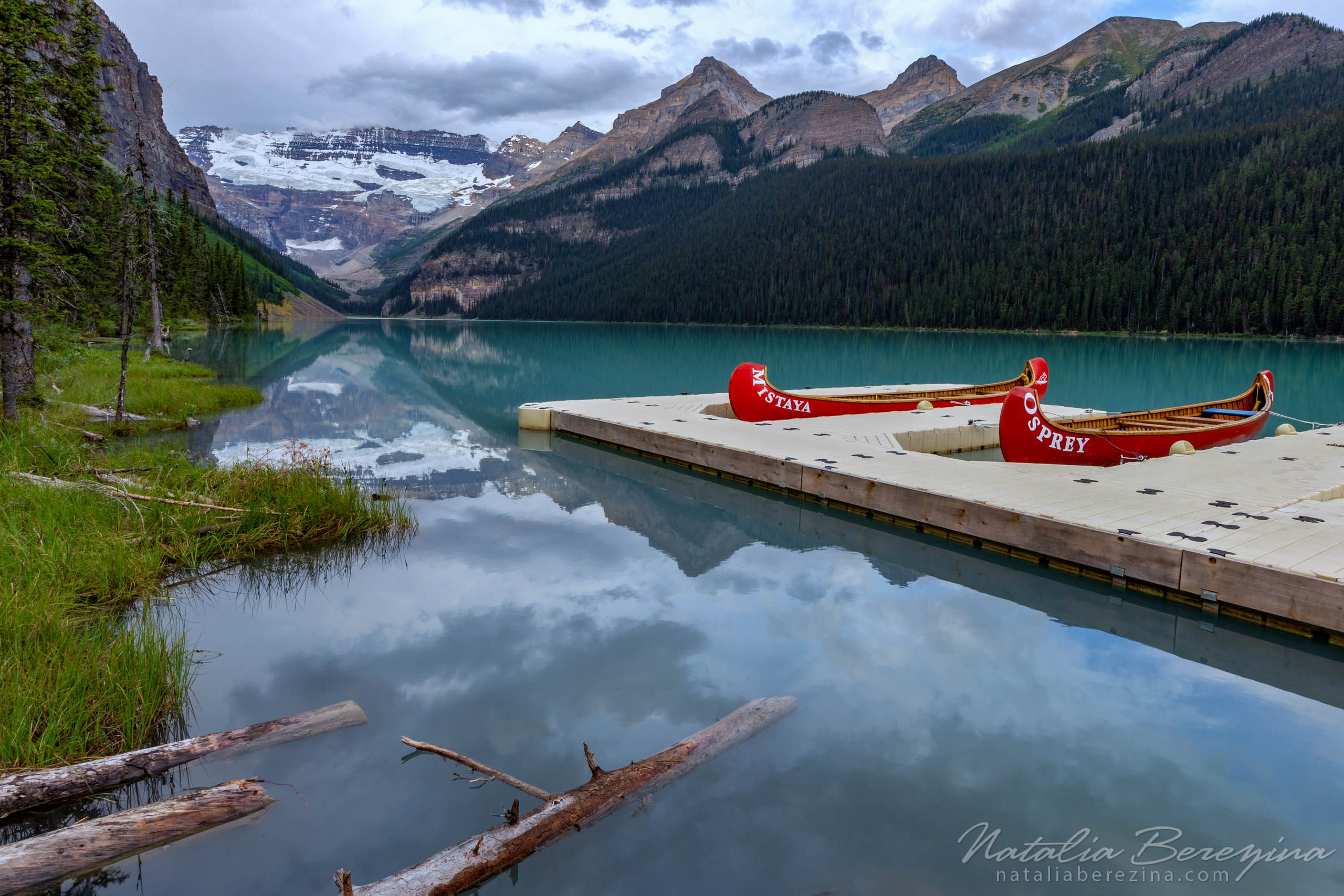 Canada, Rocky Mountains, sky, reflection, boat CA1-NBDK1U7940 - Rocky Mountain, Canada - Natalia Berezina Photography